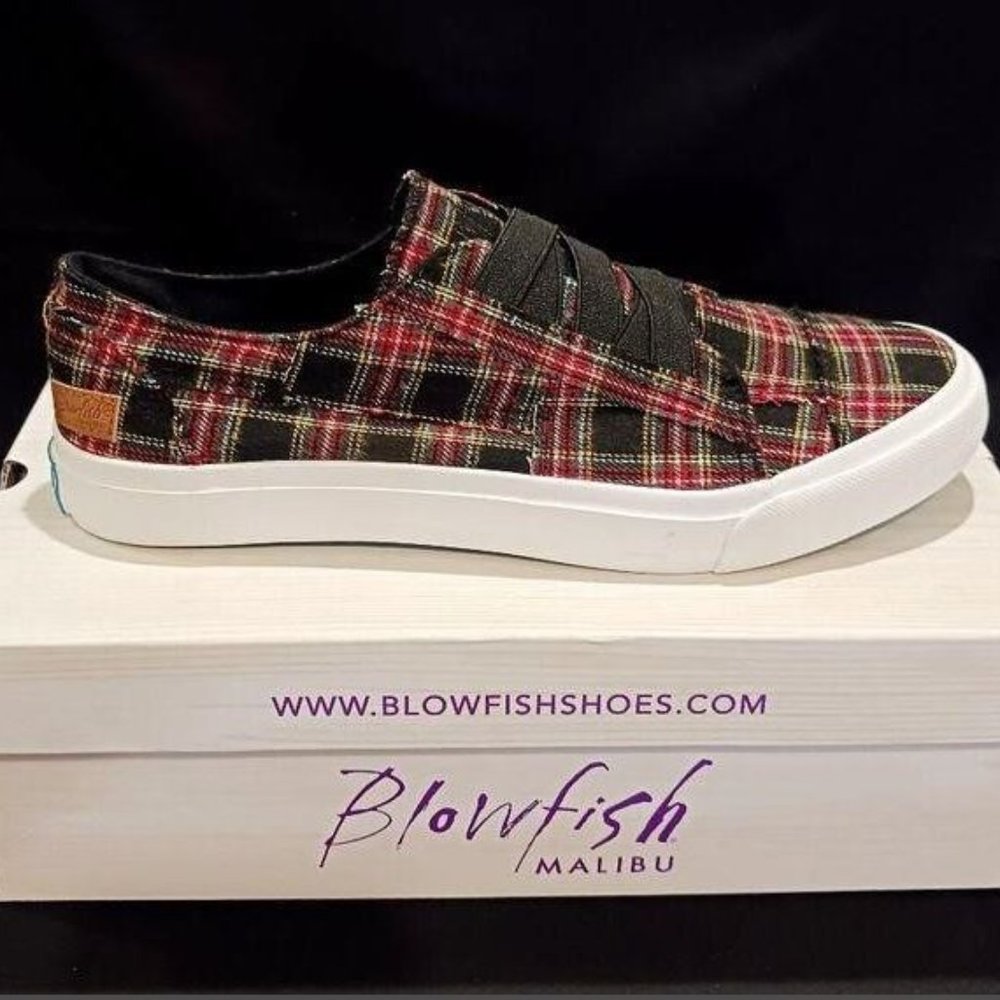 BLOWFISH RED PLAID SNEAKER SIZE 10